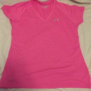 Under armour pink tee